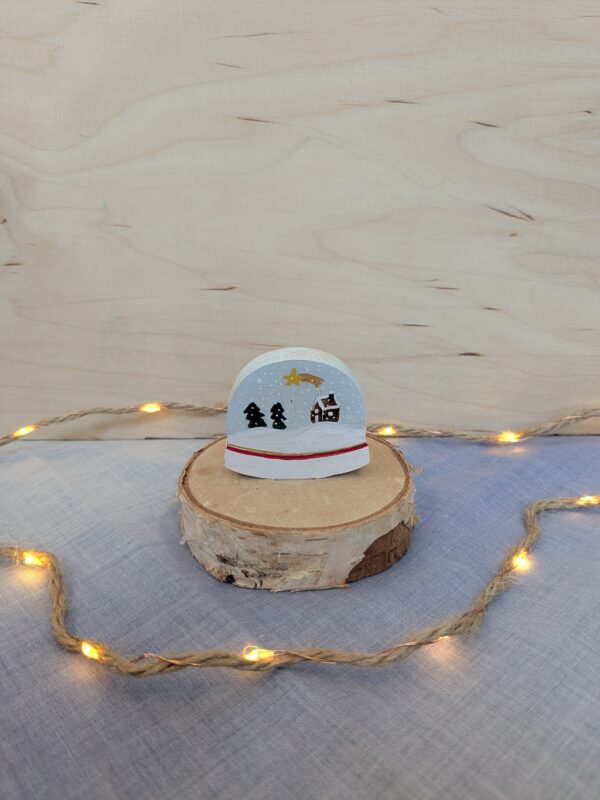 Steker snowglobe