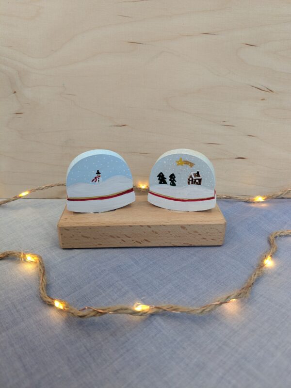 Steker snowglobe